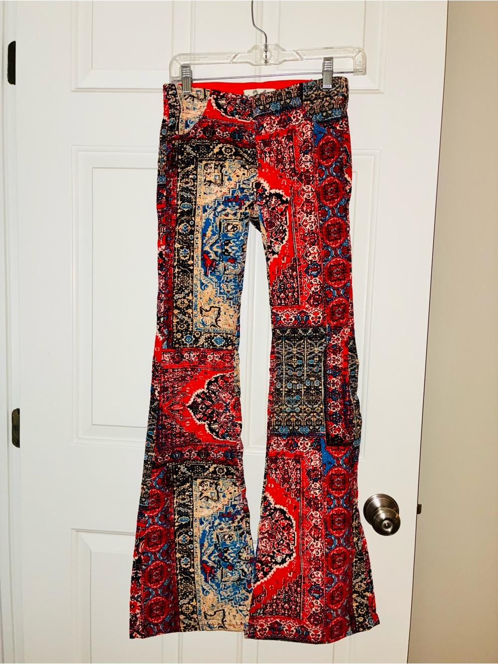 Free People Penny Paisley Patchwork Corduroy Flare Pants Sz 24 - Picture 6 of 8